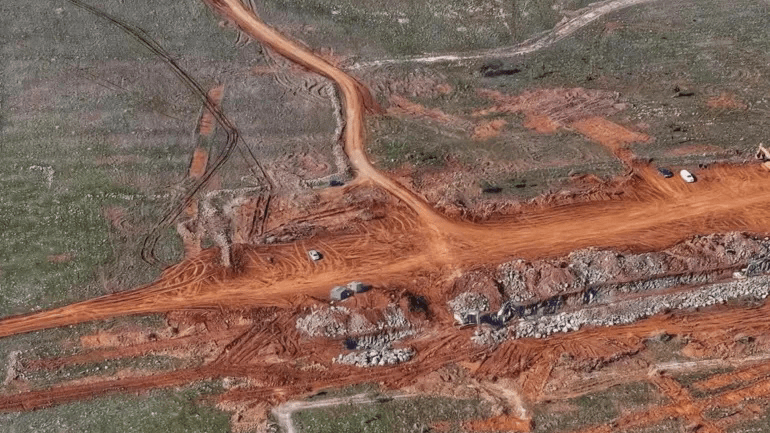 خط انرژي، داستان جنگ‌ها در جنوب سوريه