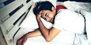 افزايش خطر سکته قلبي و مغزي با بيدار ماندن شبانه