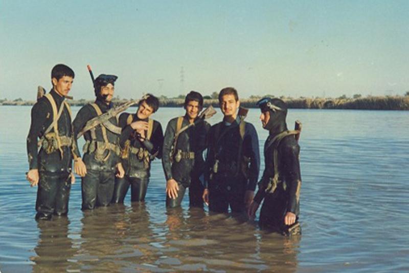 مروري بر خاطرات غواصي که شاهد زنده‌به‌گورشدن رفقايش بود