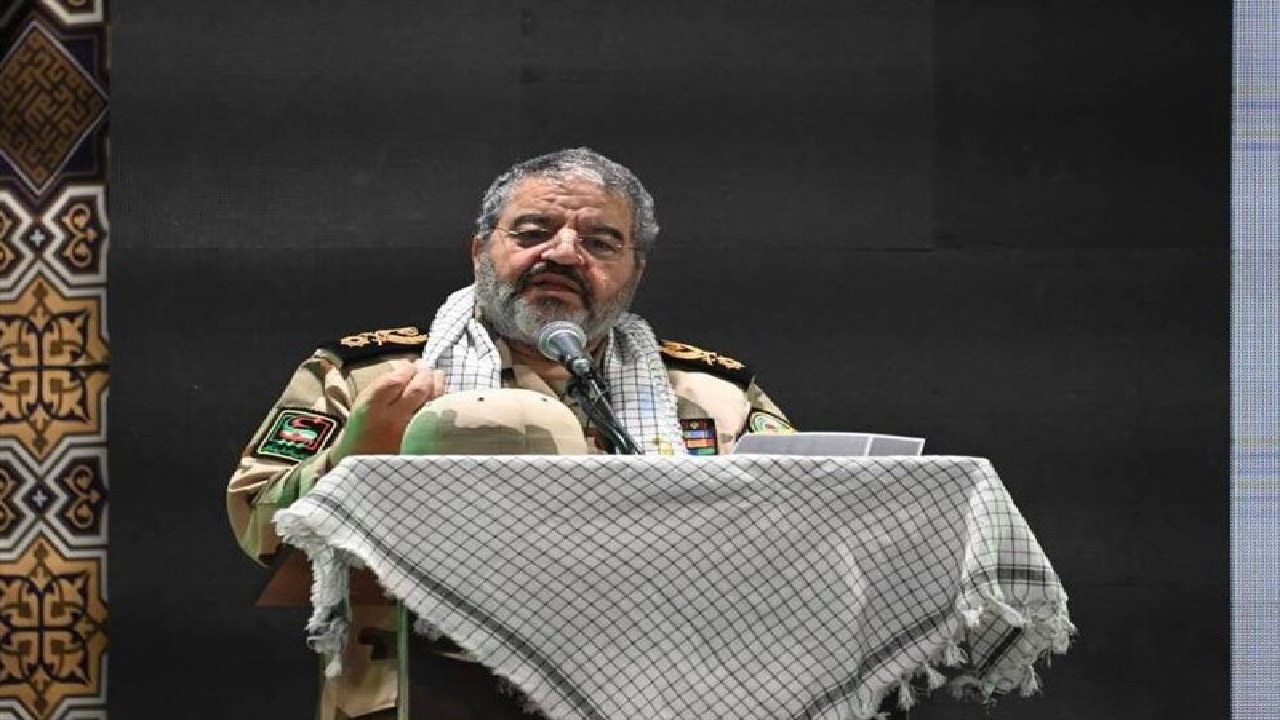 جمهوري اسلامي براي سناريوهاي تهديدي دشمن آمادگي کامل دارد