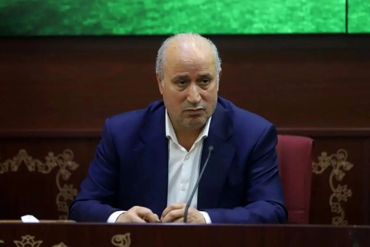 يک مربي خوب خارجي براي تيم ملي مي‌آوريم