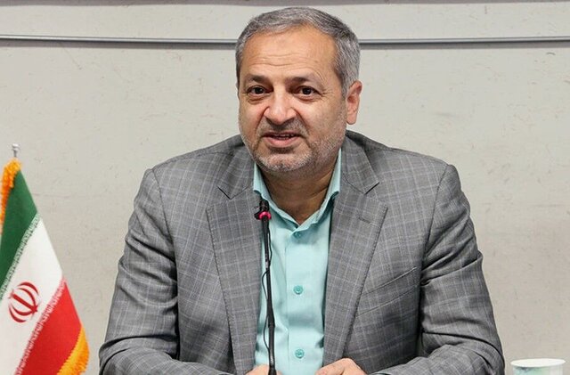 آغاز بازنگري کتاب‌هاي درسي در قالب برنامه‌هاي تحولي