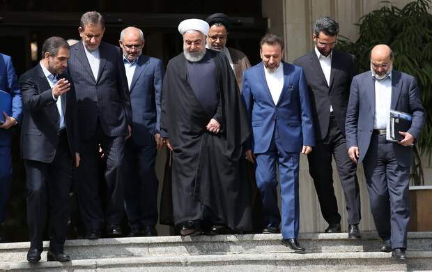 بي‌تدبيري‌هاي دولت روحاني کسري بودجه را 8 برابر کرد