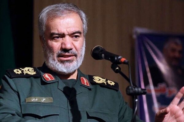 خليج فارس صحنه شکست‌هاي پياپي‌ آمريکا بوده‌است