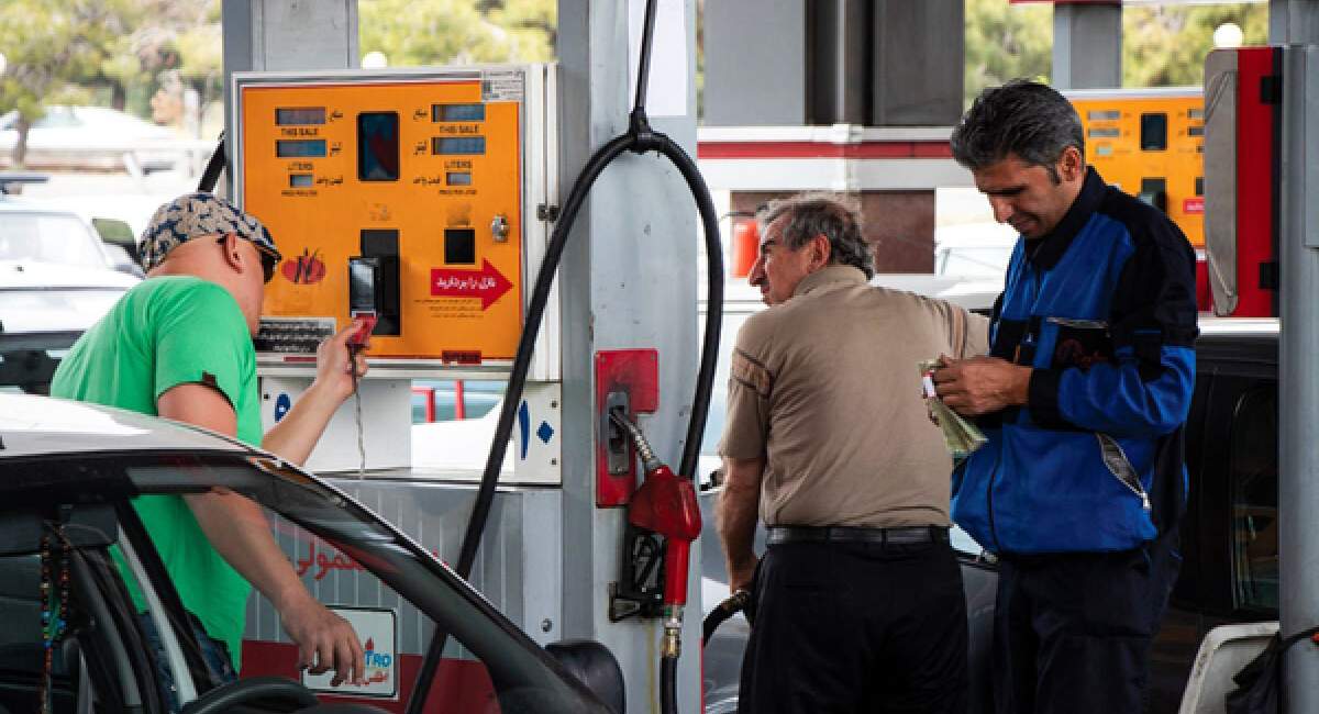 اجراي مرحله دوم سه‌نرخي شدن بنزين تا 27 بهمن