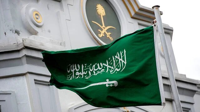 تعيين مجازات براي توهين‌کنندگان به پرچم در عربستان