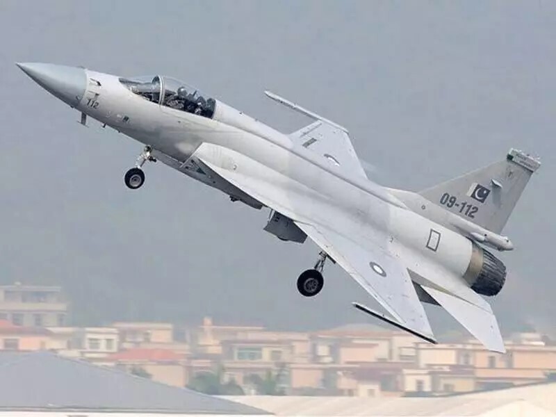 پاکستان به جمهوري آذربايجان جنگنده مي فروشد