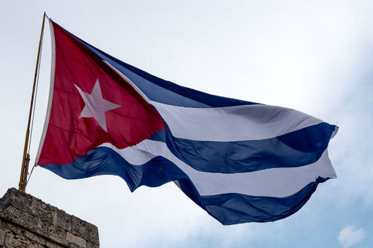 هشدار کوبا درباره تداوم حملات آمريکا و انگليس به يمن