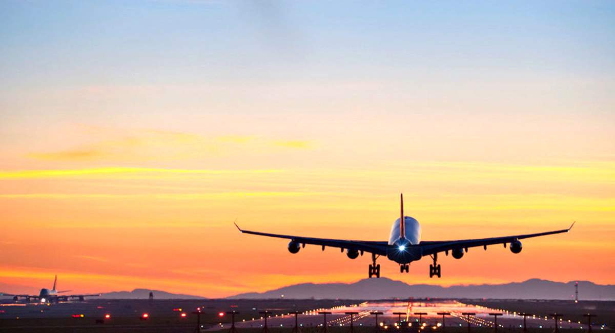 پرواز‌هاي عبوري از ايران نصف شد