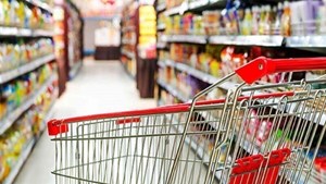 توزيع کالاهاي اساسي 3 برابر تقاضاست